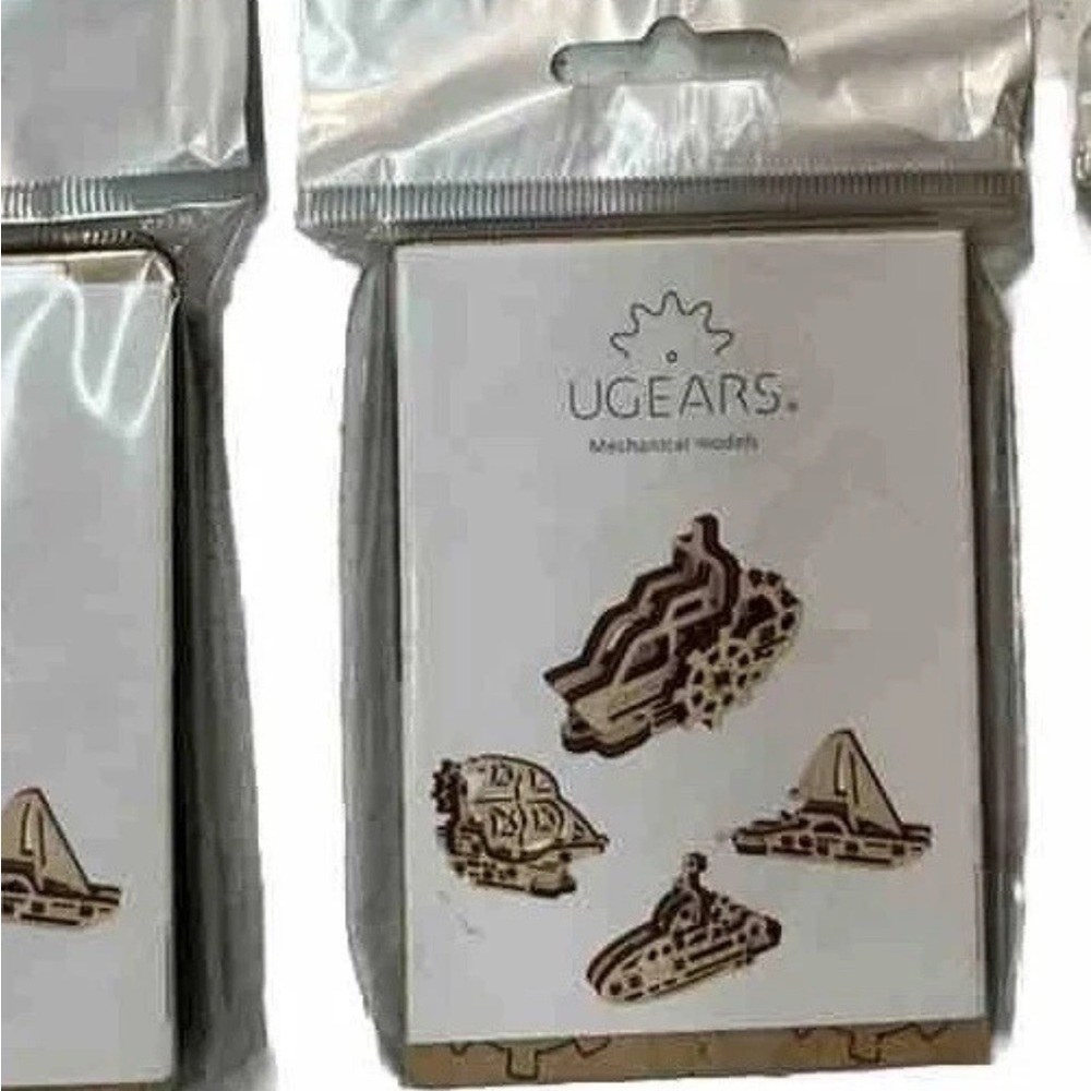 U-Fidget Tribiks UGEARS Wooden 3D Mechanical Gear Model Kit UTG0026